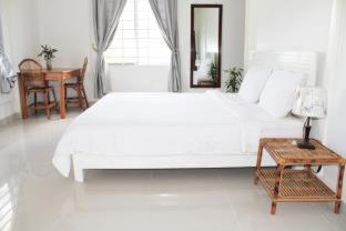 My Parents Guesthouse - 9