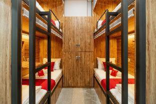 RedDoorz Plus near Senayan City - Giacarta - 3