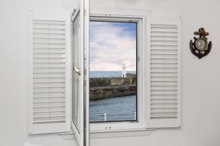 Seaesta Apartments - 9