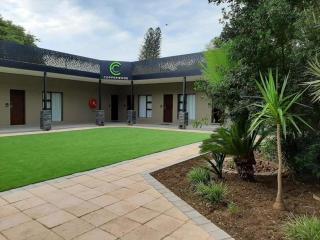 Copperwood Hotel and Conferencing - Brits - 3