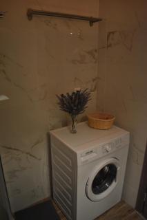 Chrysafenia & Leandros Downtown - Cavala - 2