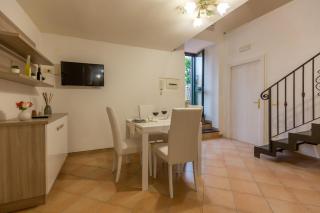 Flowers apartments & rooms - Meta - 3