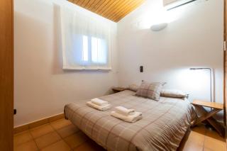 Oliver Conti - 4