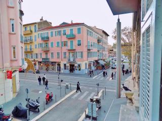 GARE 5 minutes GARIBALDI RÉPUBLIQUE chambre PRIVEE non FUMEUR pour voyageurs CALMES TRAM au pied de l'immeuble - 6