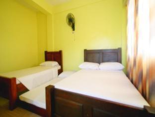 Luis Bay Travellers Lodge Coron - 6