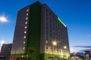Holiday Inn Express Saltillo Zona Aeropuerto by IHG - Saltillo - 0
