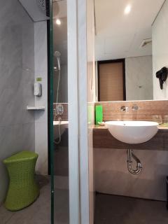 MaxOne Platinum Hayam Wuruk - 2
