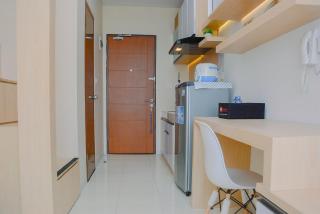Stylish and Convinient Studio Dave Apartment By Travelio - Depok - 2