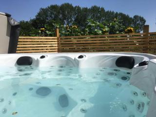Moors Wood Relaxing ,Tranquil retreat with Hot Tub - 6