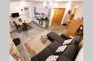 Ferienwohnungen Saida Wohnung 1 - Norden - 2