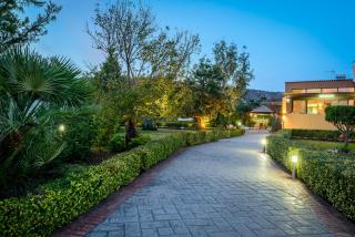 Marathi Oasis Beach Villa - Marathi - 0