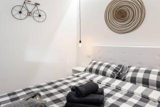 Modern and new flat in Duomo area - Milan - 2