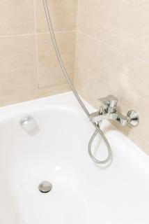 Spacious 2BR with balcony in Prague - Comfort & Style - 9