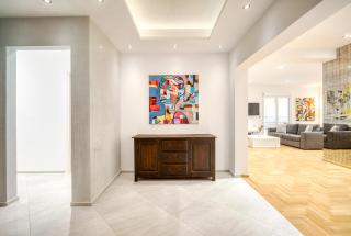 Stunning Central 180m2 4 Bedroom 3 Bathroom, Sleeps 10 Guests - Atene - 0