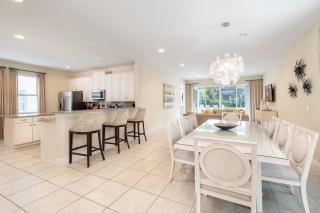 Glorious Home Near Disney With Private Pool, Media Room And Waterpark Resort Access At Encore Resorts Reunion - 741La - Kissimmee - 3