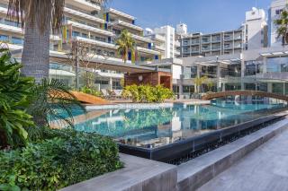 Carmencita Studio B14 with pool & gym - Limassol - 1