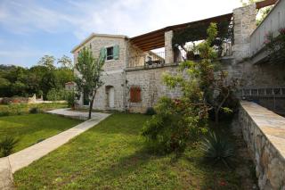 Apartments Tarragon - Ugrinići - 0