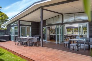 Wind Down on Esther - 1