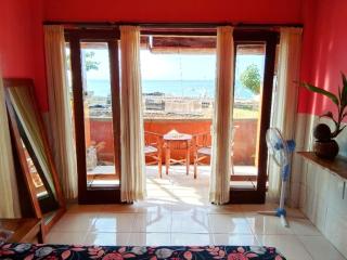 Pelangi Beach Homestay - Amed - 2