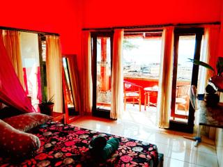 Pelangi Beach Homestay - Amed - 1