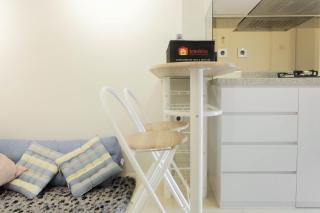 Stylish and Modern 2BR Bassura City Apartment By Travelio - 6