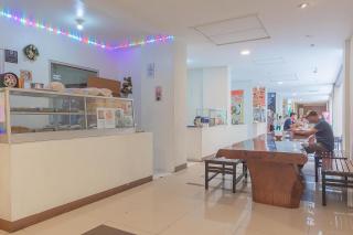 RedDoorz Apartment @ Emerald Towers Bandung - Bandung - 4