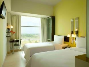 Hotel Santika BSD City-Serpong - 1