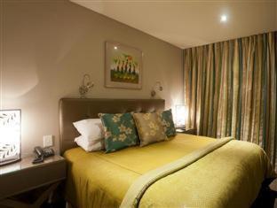 The St James Premium Accommodation - 1