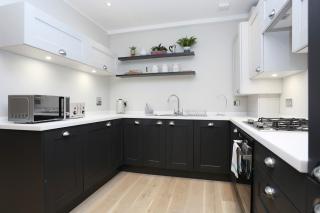 JOIVY Refurbished Home on the Royal Mile - Edinburgh - 2