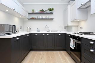 JOIVY Refurbished Home on the Royal Mile - Edinburgh - 3