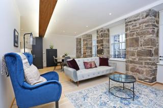 JOIVY Refurbished Home on the Royal Mile - Edinburgh - 9
