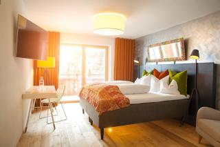 Raffl's Tyrol Hotel - Sankt Anton am Arlberg - 3