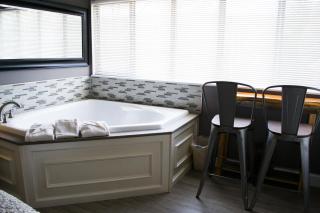 Laurel Inn - 4