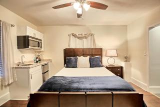 Relaxing, Comfortable, Private Bedroom - 8