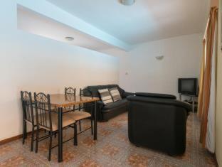 Wanna Studio Apartments - Pointe aux Cannoniers - 2