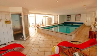 Wohlfühlhotel Hörn van Diek Garni mit Schwimmbad - Bensersiel - 9