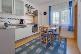 Apartment Twisting By The Private Pool - Zadar - 4