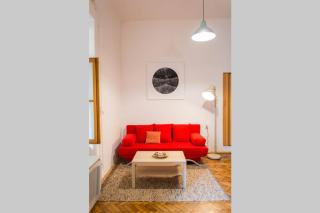 Pine Tree Studio in Historical City Centre - Pécs - 4