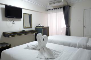 Romance Hotel Sukhumvit 97 - 3