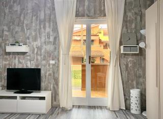 Azur Apartment Sirmione - Sirmione - 0