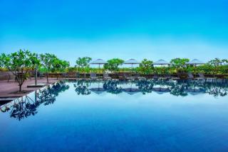 Crowne Plaza Ahmedabad City Centre by IHG - 8