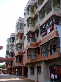 Apartment Santana 5 with Lift, AC, Aqua Guard, W machine and Garage - Calcuta - 9
