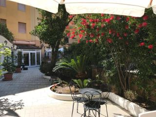 Hotel Riviera Varazze - Varazze - 8
