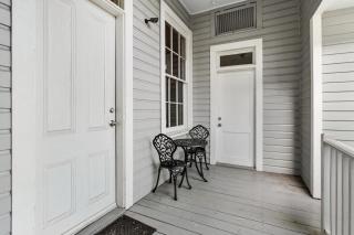 Montgomery House - 3