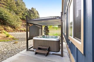 The Mermaid's Den - 9