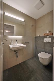 City Center Apartment with Mountain View - Interlaken - 4
