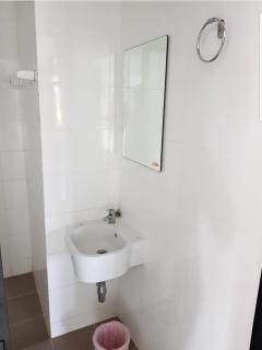 Izen Budget Hotel & Residence - Rayong - 9