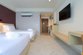 Port Canary Airport Hotel - 8