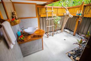 Barefoot Manta Island Resort - Drawaqa Island - 4