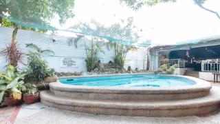 RedDoorz Plus at Lagoon Resort Zambales - Olongapo - 9
